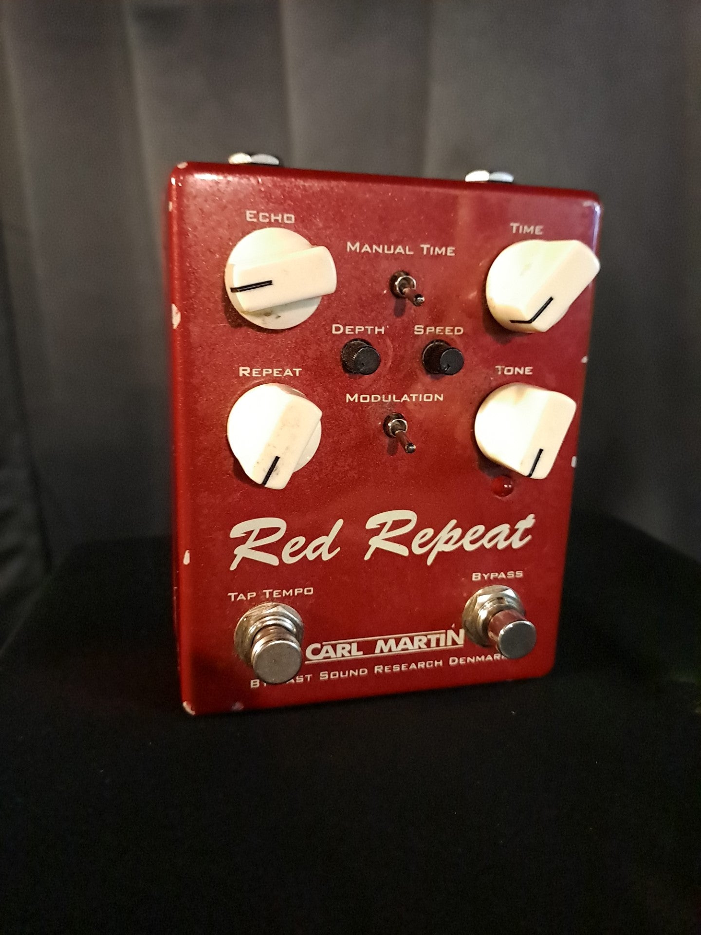 Carl Martin Red Repeat Delay Guitar Pedal